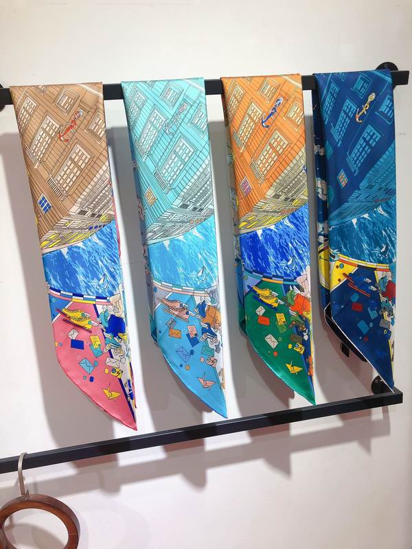 Hermes silk Scarf 90X90cm E11